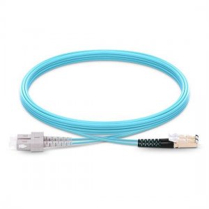 Câble de raccordement à fibre optique multimode SC vers LSH Duplex PVC/LSZH/OFNP OM4