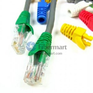 Cat5e-RJ45-Netzwerkkabelstecker Farbiger Boot-Claw-Typ mit Kappe 100/Pkg Cat5e-RJ45-Netzwerkkabelstecker Farbiger Boot-Claw-Typ mit Kappe 100/Pkg