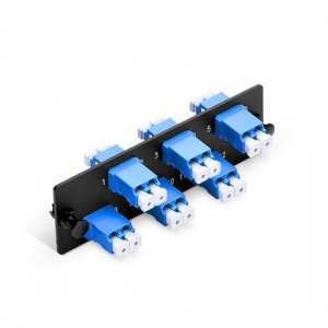 Panneau adaptateur fibre avec 6 adaptateurs monomodes LC Duplex OS2 (bleu), céramique de zircone Panneau adaptateur fibre avec 6 adaptateurs monomodes LC Duplex OS2 (bleu), céramique de zircone