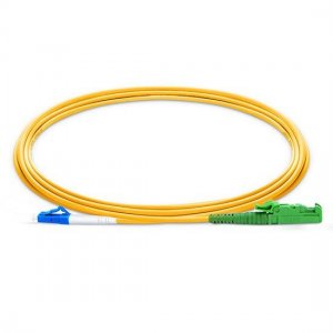 Câble de raccordement à fibre optique monomode LC UPC vers E2000 APC Simplex PVC/LSZH/OFNP 9/125 Câble de raccordement à fibre optique monomode LC UPC vers E2000 APC Simplex PVC/LSZH/OFNP 9/125