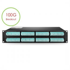160 fibres 8x MTP20 à LC/UPC OM4 2U Ultra Densité 100GB CFP Breakout panneau plat, MTP Mâle Elite IL 0.35dB, Polarité A 160 fibres 8x MTP20 à LC/UPC OM4 2U Ultra Densité 100GB CFP Breakout panneau plat, MTP Mâle Elite IL 0.35dB, Polarité A