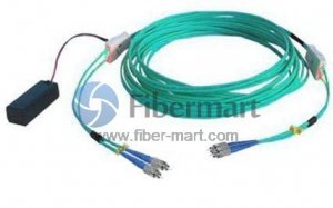 FC-FC Duplex OM3 Multimode (50/125) Cordon de raccordement fibre optique Tracker FC-FC Duplex OM3 Multimode (50/125) Cordon de raccordement fibre optique Tracker