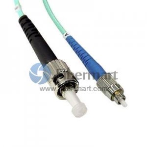 Câble de raccordement à fibre multimode FC-ST Simplex OM3 Câble de raccordement à fibre multimode FC-ST Simplex OM3