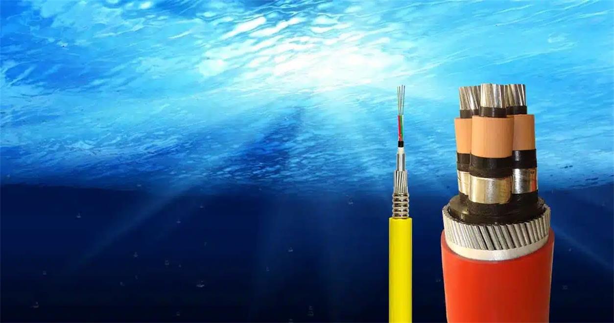 C&acirc;bles &agrave; fibres optiques &eacute;tanches pour sous-marins
