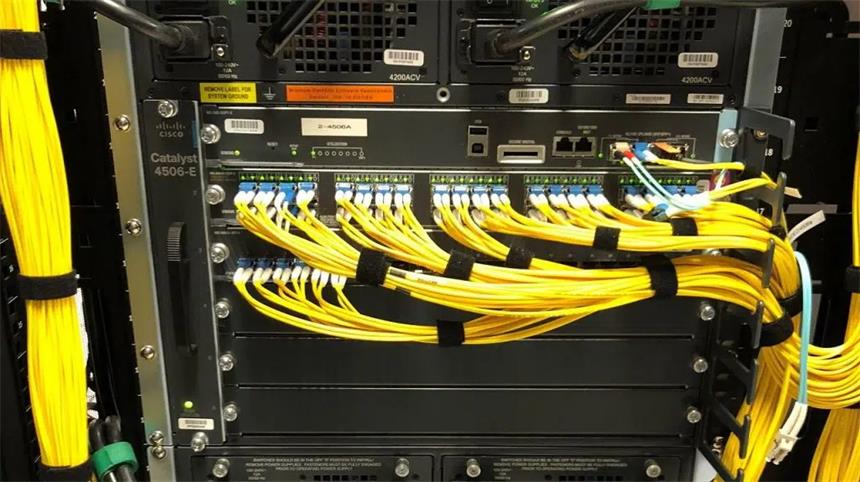 Kundenspezifisches Kabel f&uuml;r Unternehmensnetzwerke