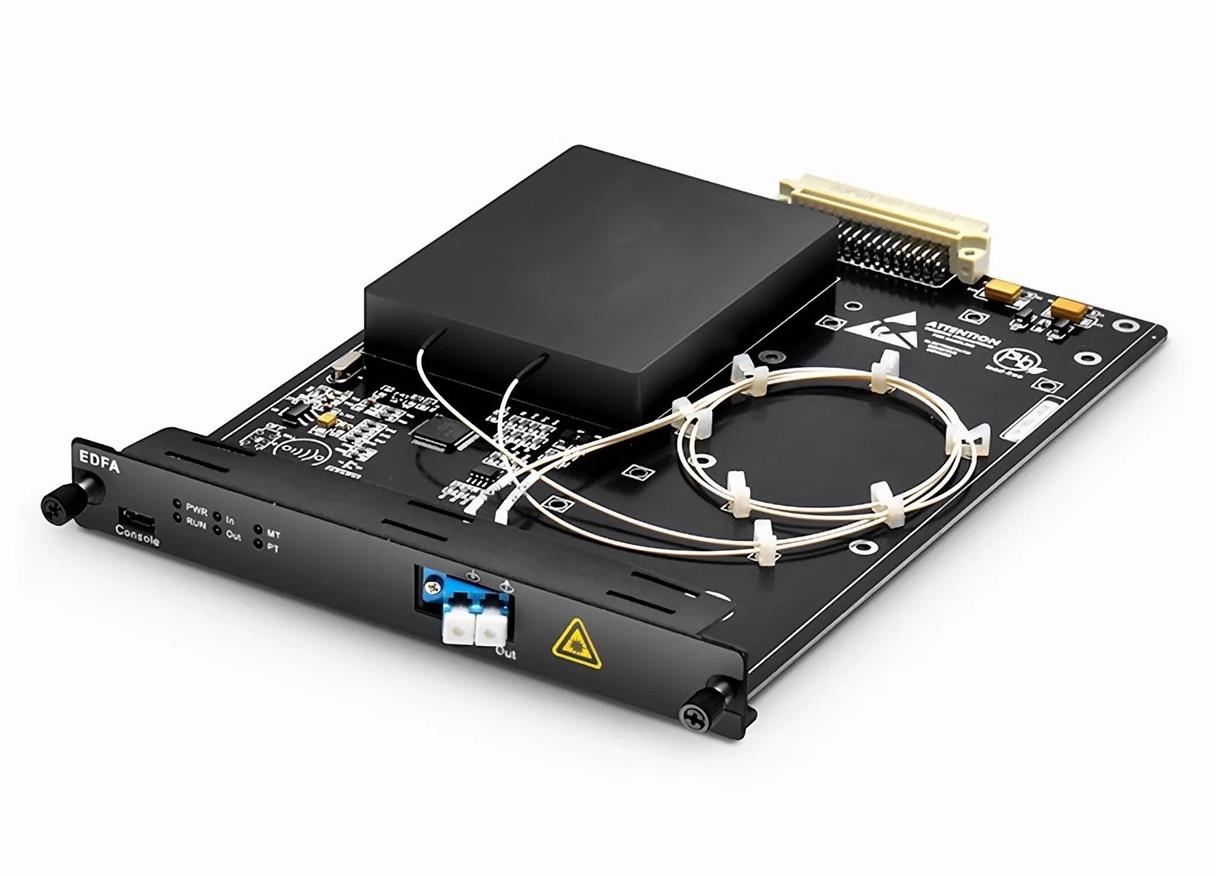 Amplificateur &agrave; fibre &agrave; chute d'erbium