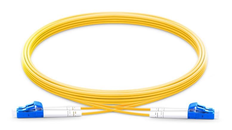 Cable de conexión de fibra OS2 de Fibermart