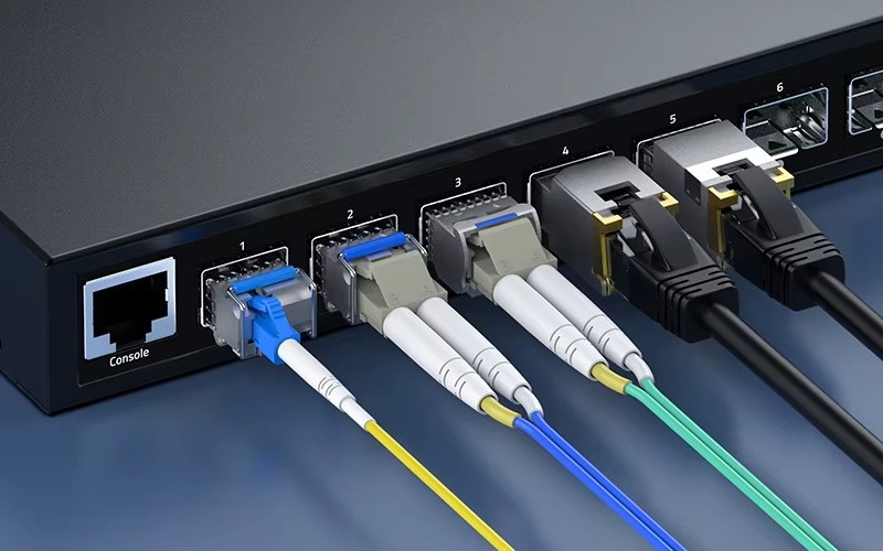 Гибридный портовый коммутатор Ethernet