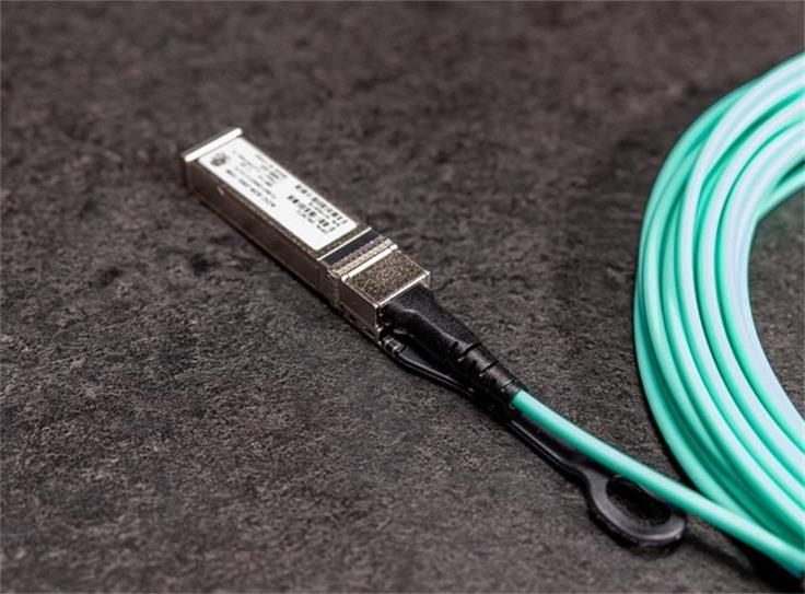 SFP-10G-AOC1M from fibermart