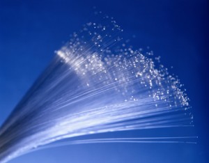 Nuevo cable de fibra óptica: las ventajas de la fibra hueca