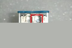 figure 2 la virole des connecteurs optiques est cass&eacute;e dans le module