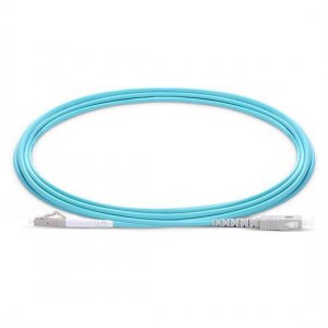 LC-SC シンプレックス OM4 マルチモード光ファイバーパッチケーブル 1m LC-SC シンプレックス OM4 マルチモード光ファイバーパッチケーブル 1m