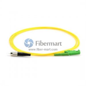 Cabo de patch de fibra simples FC / UPC para E2000 / APC monomodo 9/125 Simplex Cabo de patch de fibra simples FC / UPC para E2000 / APC monomodo 9/125 Simplex